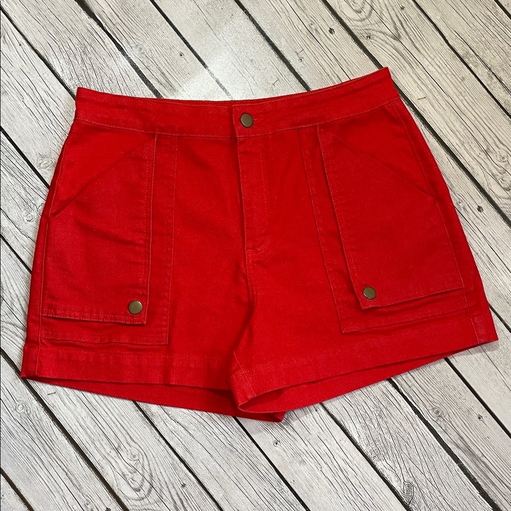 Draper James Red Denim Shorts Size 12
Excellent Condition 
Barn Red Color